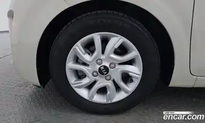 Kia Morning 2017 1.0 Автомат в Москве № 121527, миниатюра 8