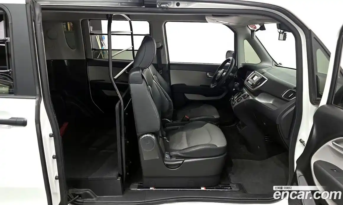 Kia Ray 2022 1.0 Автомат в Москве № 121742, фото 3