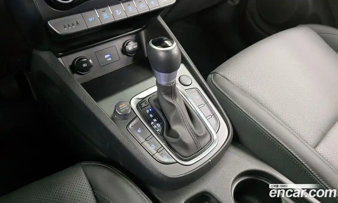 Hyundai Kona 2022 1.6 Автомат в Москве № 126282, фото 10