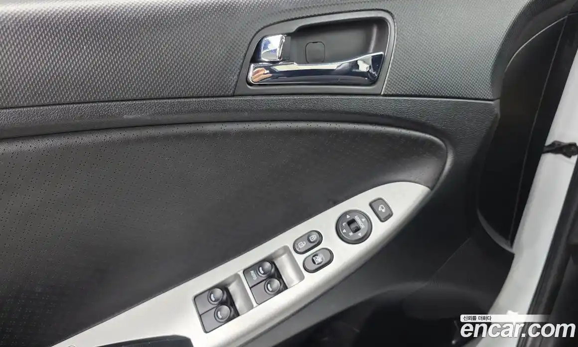 Hyundai Accent 2015 1.4 Автомат в Москве № 126906, фото 17