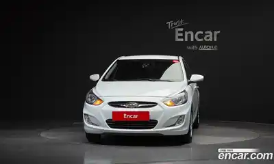 Hyundai Accent 2015 1.4 Автомат в Москве № 126906, миниатюра 3
