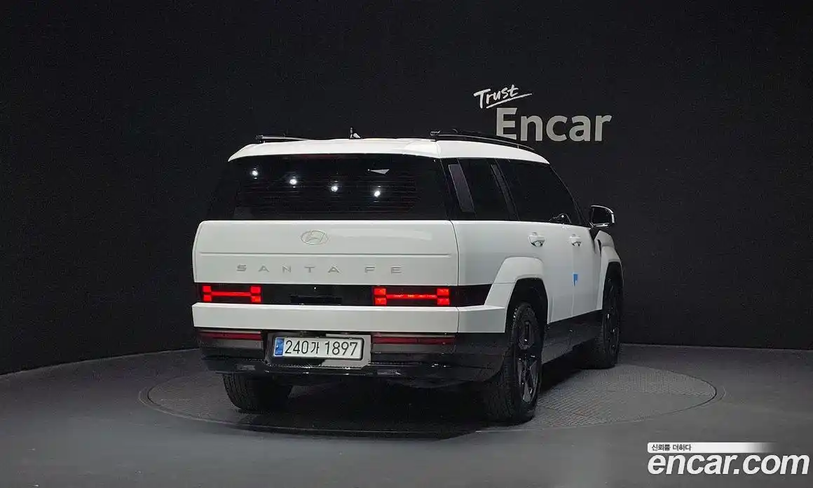 Hyundai Santa Fe 2024 1.6 Автомат в Москве № 127823, фото 17