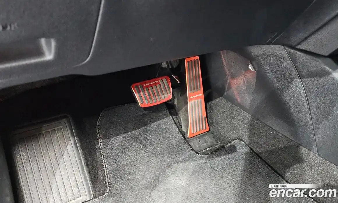 Hyundai Santa Fe 2023 1.6 Автомат в Москве № 129324, фото 19