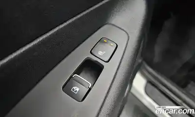 Hyundai Santa Fe 2023 1.6 Автомат в Москве № 129324, миниатюра 8