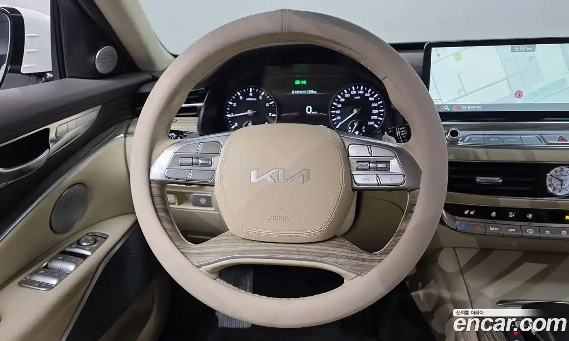 Kia K9 2022 3.8 Автомат в Москве № 129848, фото 13