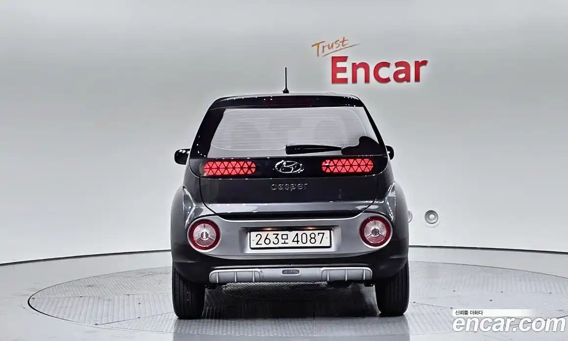 Hyundai Casper 2023 1.0 Автомат в Москве № 130121, фото 11