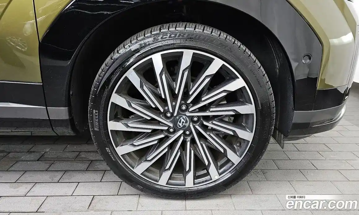 Hyundai Santa Fe 2024 2.5 Автомат в Москве № 130212, фото 5