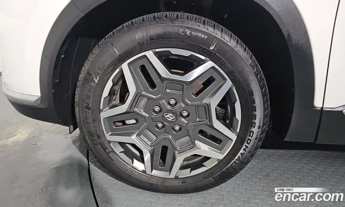 Hyundai Santa Fe 2022 1.6 Автомат в Москве № 130440, фото 14