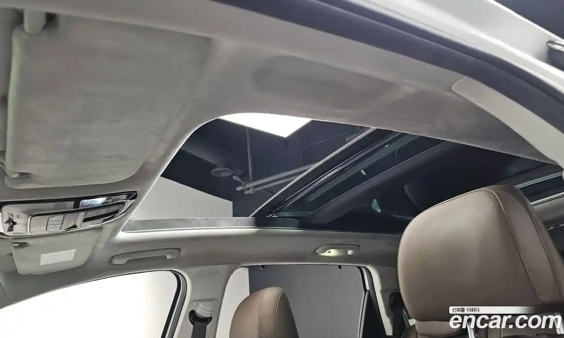 Hyundai Santa Fe 2022 1.6 Автомат в Москве № 130440, фото 19