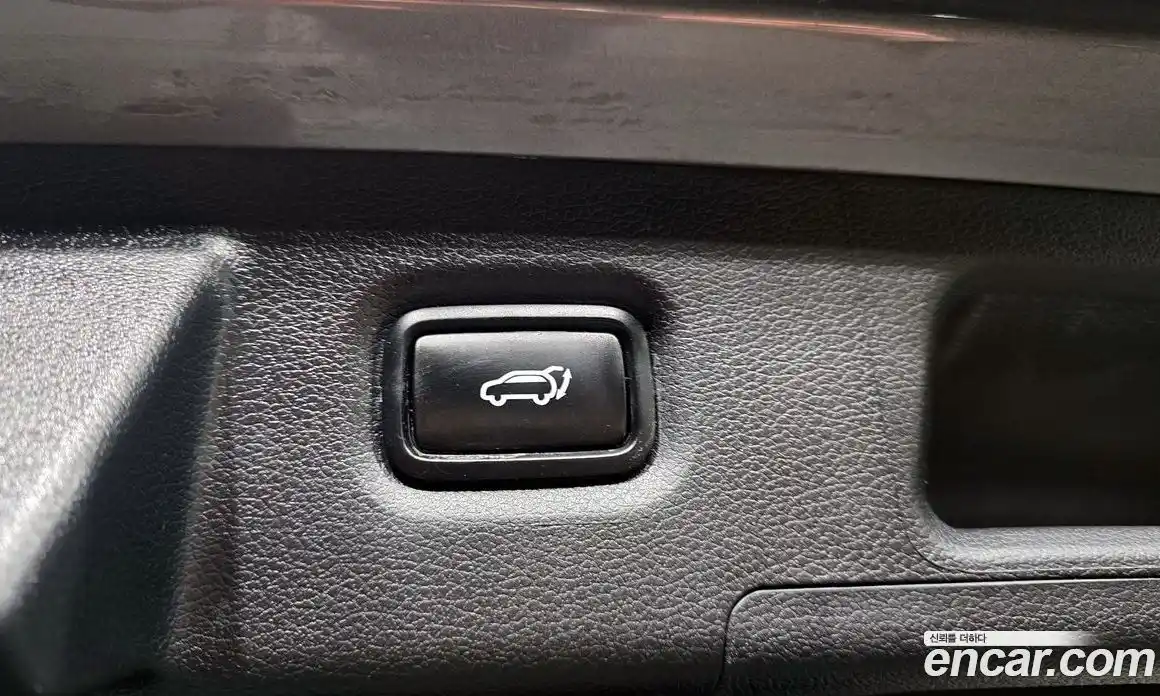 Hyundai Santa Fe 2022 2.2 Автомат в Москве № 130897, фото 6