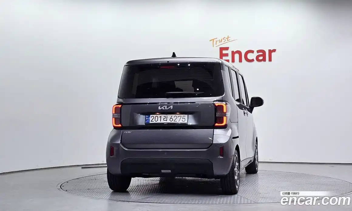 Kia Ray 2023 1.0 Автомат в Москве № 132417, фото 11