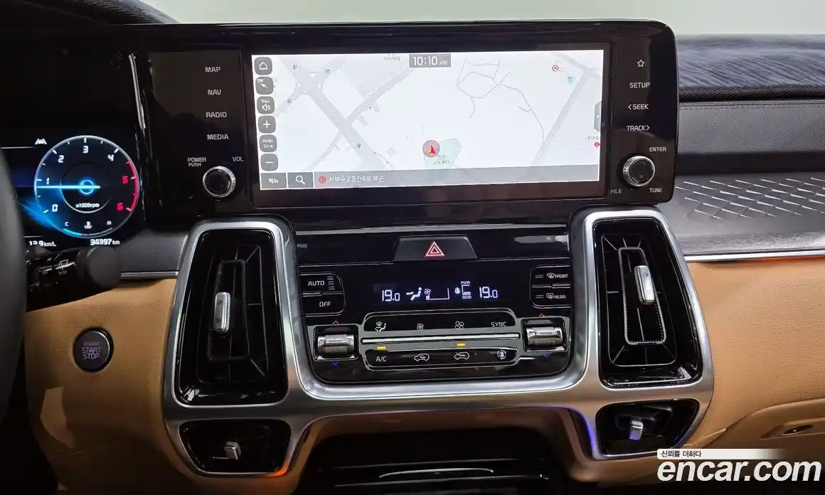 Kia Sorento 2021 2.2 Автомат в Москве № 132927, фото 16