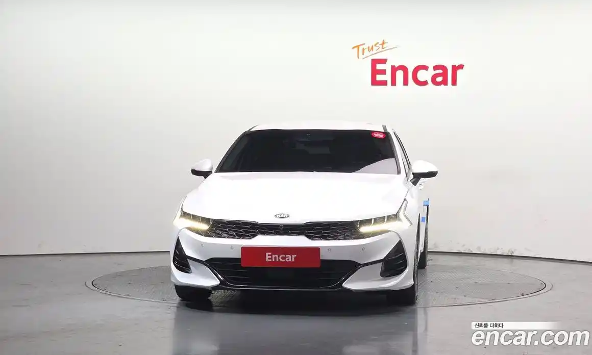 Kia K5 2020 2.0 Автомат в Москве № 134331, фото 2