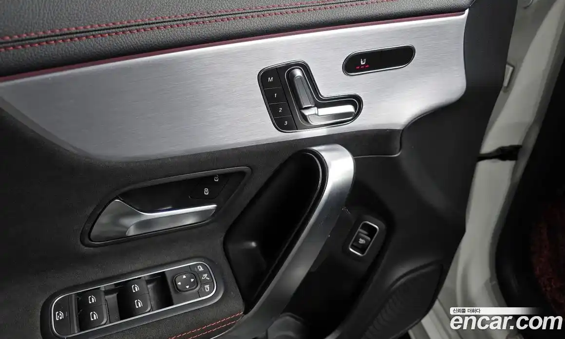 Mercedes-Benz CLA-Class 2020 2.0 Автомат в Москве № 139588, фото 9