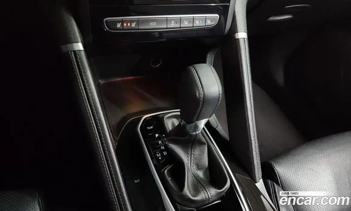 Renault QM6 2017 2.0 Автомат в Москве № 147870, фото 20