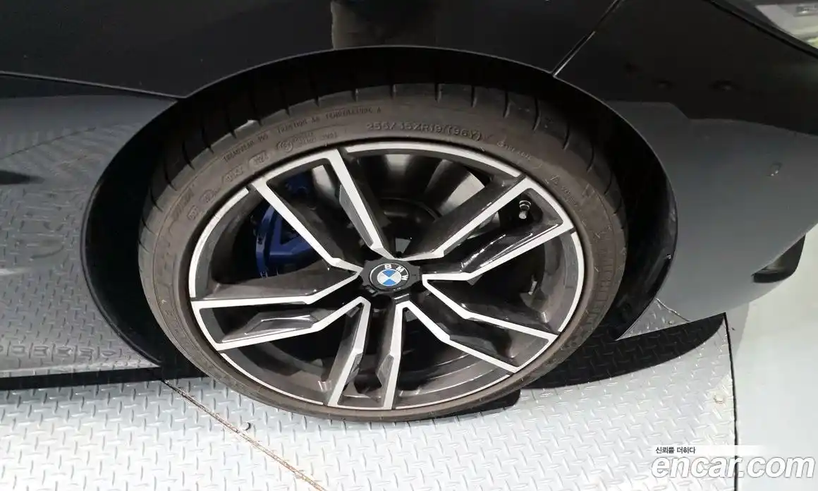 BMW Z4 2025 2.0 Автомат в Москве № 153427, фото 6