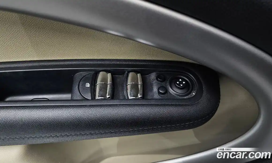 Mini Countryman 2015 2.0 Автомат в Москве № 154030, фото 17