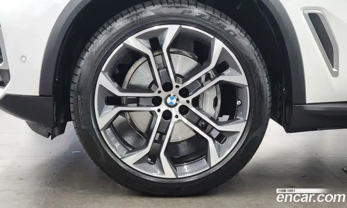 BMW X5 2023 3.0 Автомат в Москве № 154327, фото 5