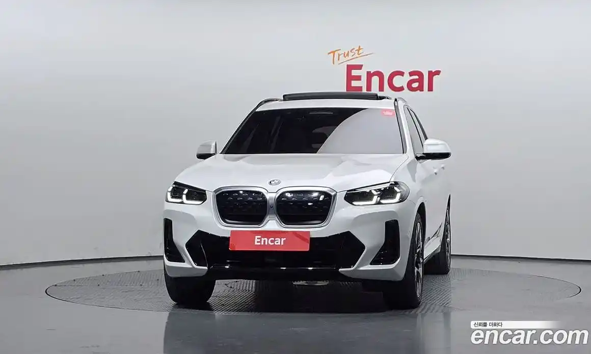 BMW iX3 2024 0.2 Автомат в Москве № 154595, фото 1