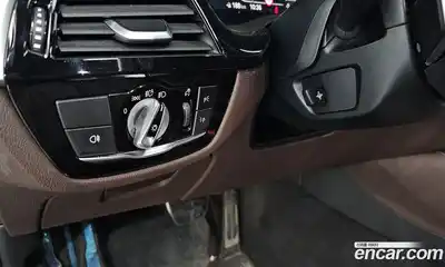 BMW 5-Series 2021 2.0 Автомат в Москве № 157171, миниатюра 10