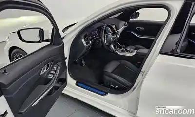 BMW 3-Series 2022 2.0 Автомат в Москве № 158163, миниатюра 11