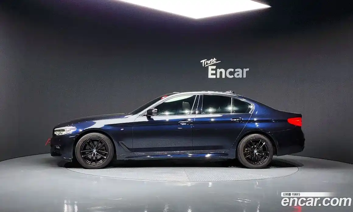 BMW 5-Series 2018 2.0 Автомат в Москве № 158526, фото 17