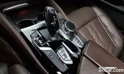 BMW 5-Series 2018 2.0 Автомат в Москве № 158526, миниатюра 3