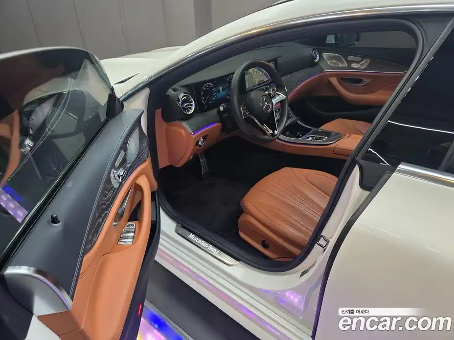 Mercedes-Benz CLS-Class 2023 3.0 Автомат в Москве № 160289, фото 10