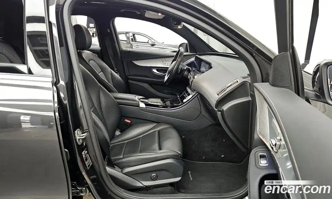 Mercedes-Benz EQC 2020 0.2 Автомат в Москве № 161215, фото 13