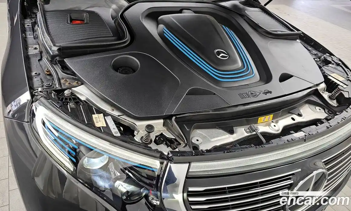 Mercedes-Benz EQC 2020 0.2 Автомат в Москве № 161215, фото 15