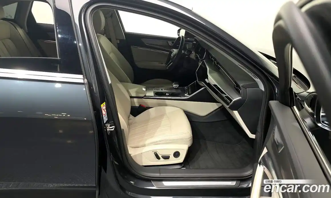 Audi A6 2023 2.0 Автомат в Москве № 162463, фото 20