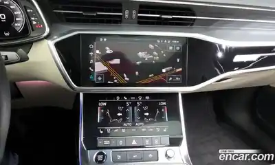 Audi A6 2023 2.0 Автомат в Москве № 162463, миниатюра 7