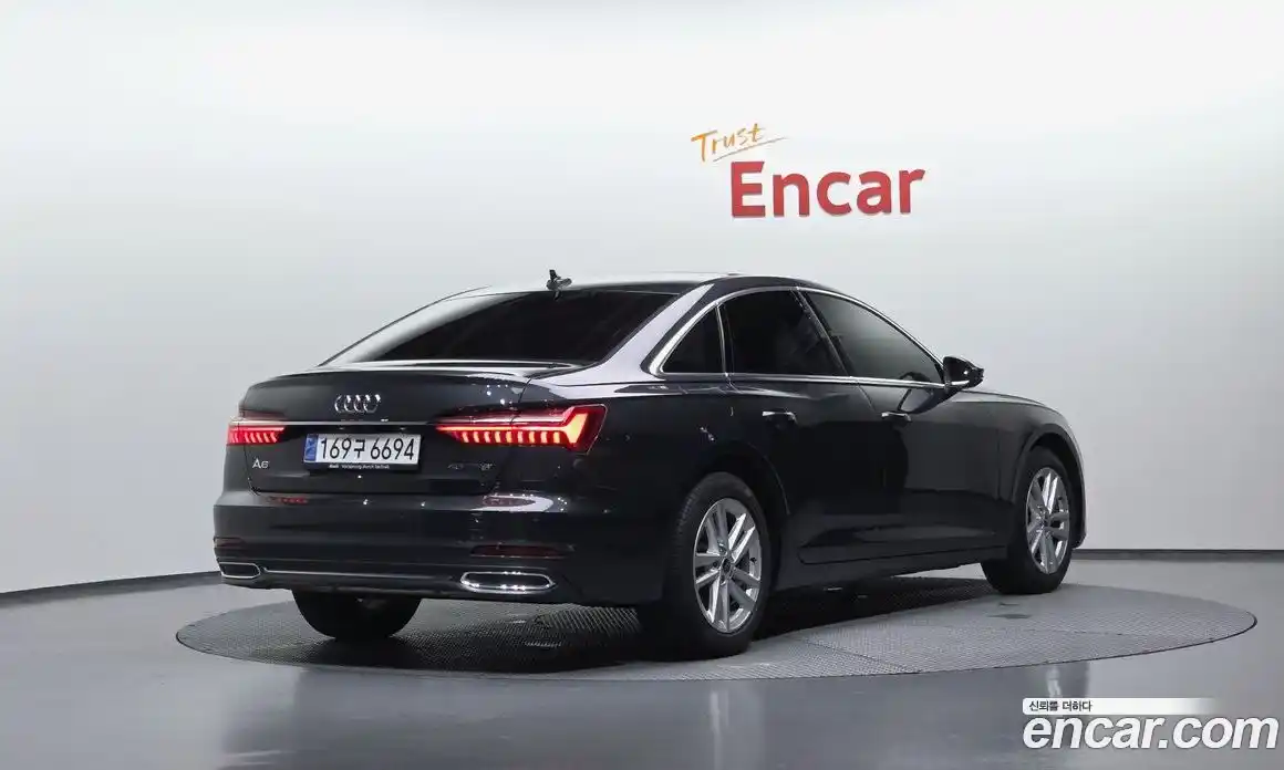 Audi A6 2023 2.0 Автомат в Москве № 162463, фото 8