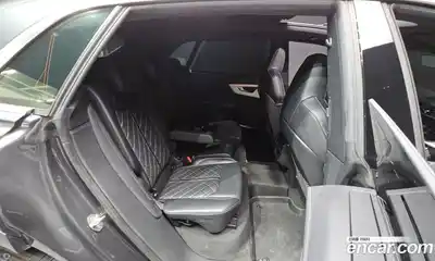 Audi Q8 2021 3.0 Автомат в Москве № 162886, миниатюра 5