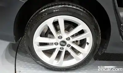 Audi A3 2022 2.0 Автомат в Москве № 163081, миниатюра 5