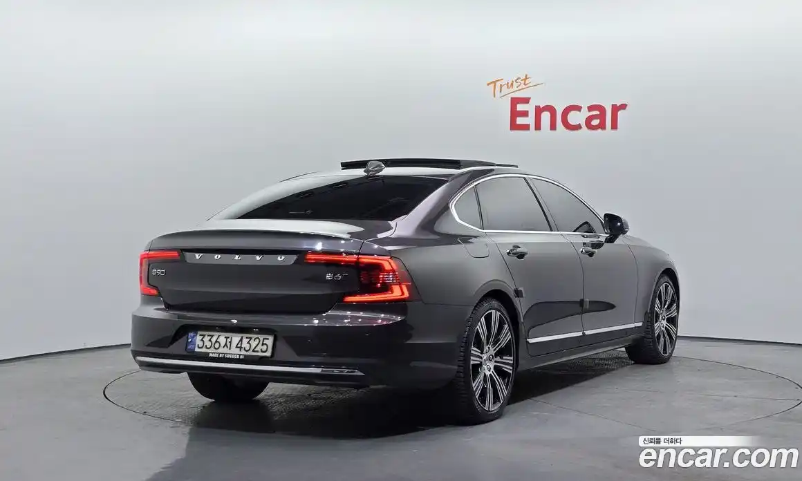 Volvo S90 2022 2.0 Автомат в Москве № 164566, фото 16