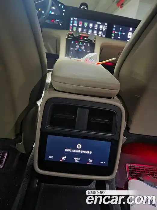 Porsche Taycan 2021 0.4 Автомат в Москве № 165296, фото 9