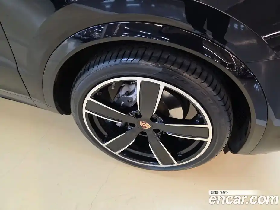 Porsche Cayenne 2021 3.0 Автомат в Москве № 165882, фото 11