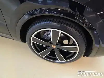 Porsche Cayenne 2021 3.0 Автомат в Москве № 165882, миниатюра 11