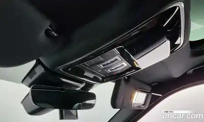 Land Rover Range-Rover Velar 2018 2.0 Автомат в Москве № 166415, миниатюра 5