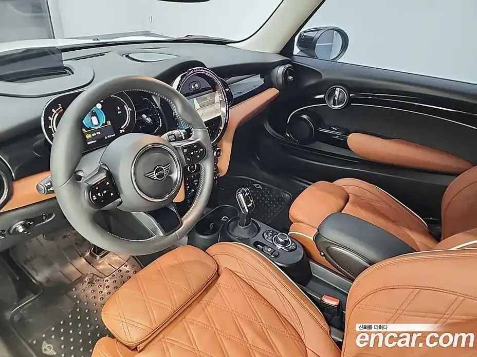 Mini Cooper 2024 2.0 Автомат в Москве № 167181, фото 7