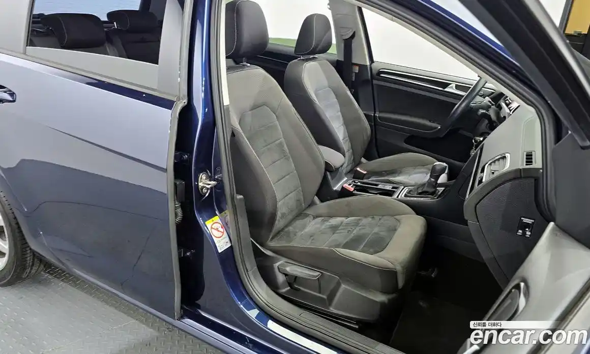 Volkswagen Golf 2015 2.0 Автомат в Москве № 168723, фото 11