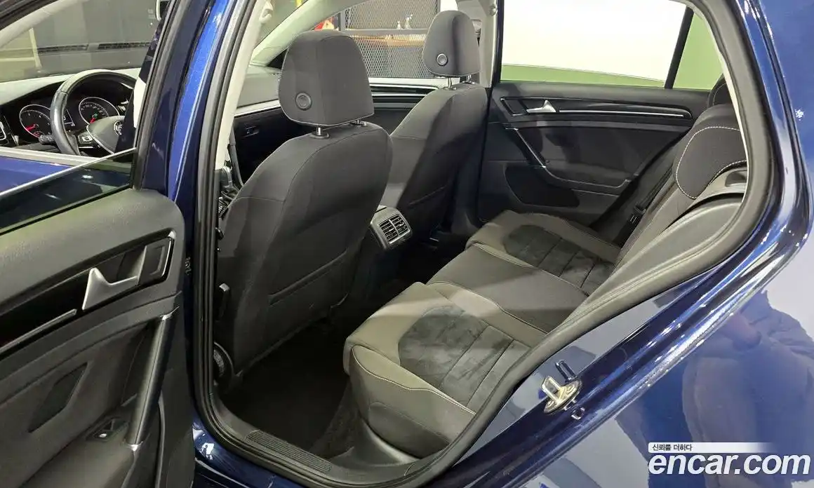 Volkswagen Golf 2015 2.0 Автомат в Москве № 168723, фото 6