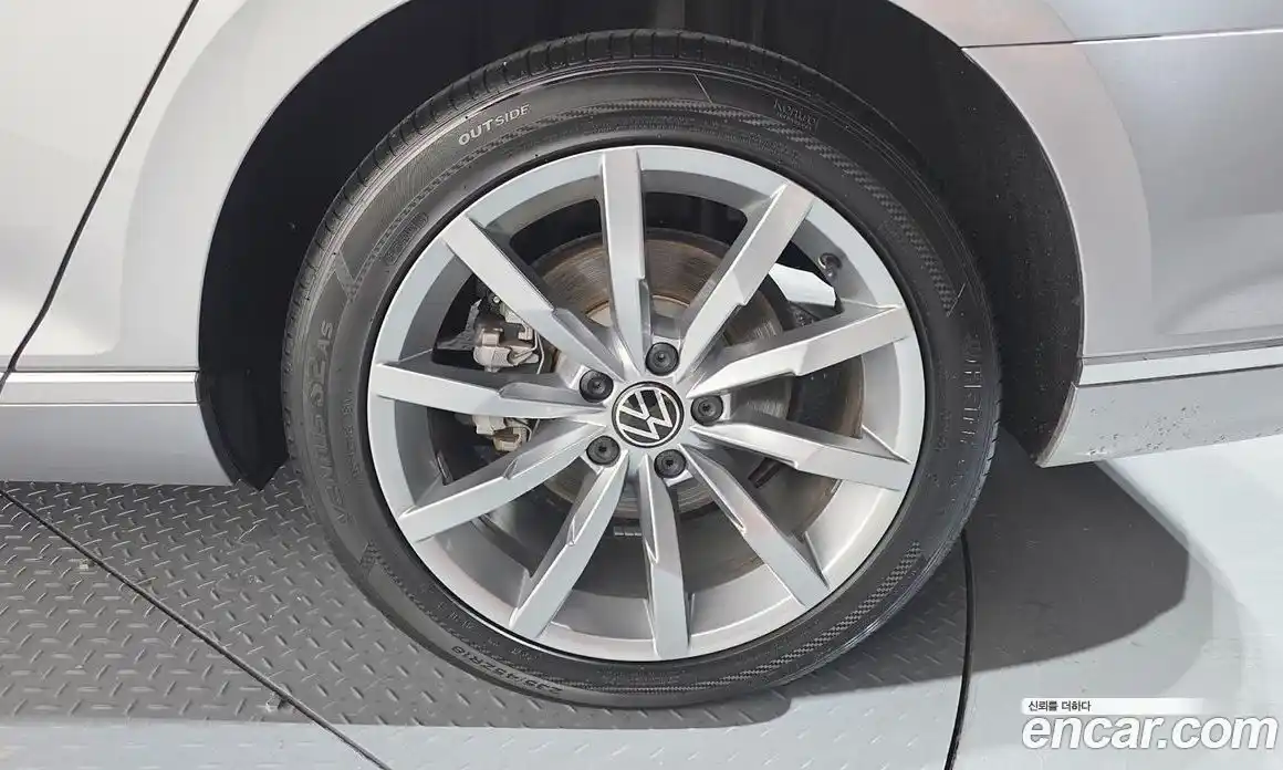 Volkswagen Passat 2021 2.0 Автомат в Москве № 168872, фото 5