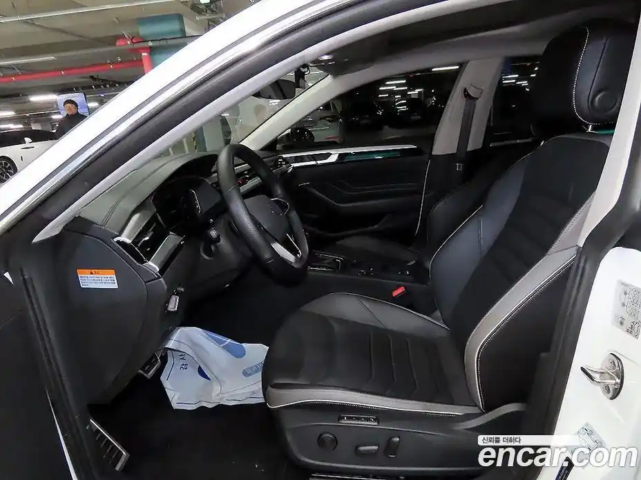 Volkswagen Arteon 2023 2.0 Автомат в Москве № 169157, фото 6