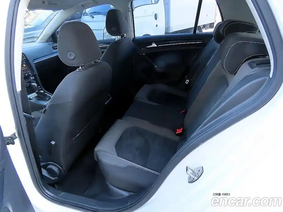 Volkswagen Golf 2015 2.0 Автомат в Москве № 169223, фото 6