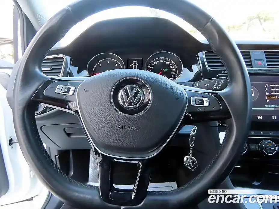 Volkswagen Golf 2015 2.0 Автомат в Москве № 169223, фото 8
