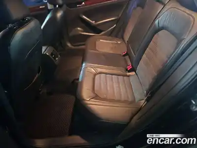 Volkswagen Passat 2013 2.0 Автомат в Москве № 169241, миниатюра 11