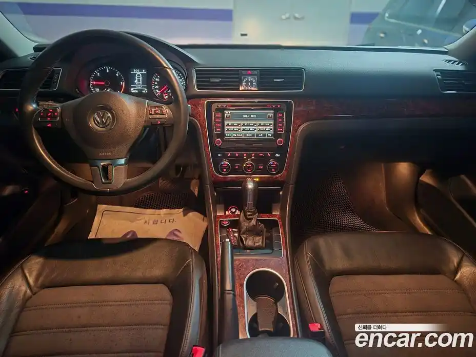 Volkswagen Passat 2013 2.0 Автомат в Москве № 169241, фото 7