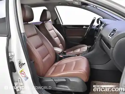 Volkswagen Golf 2012 1.4 Автомат в Москве № 169247, миниатюра 10